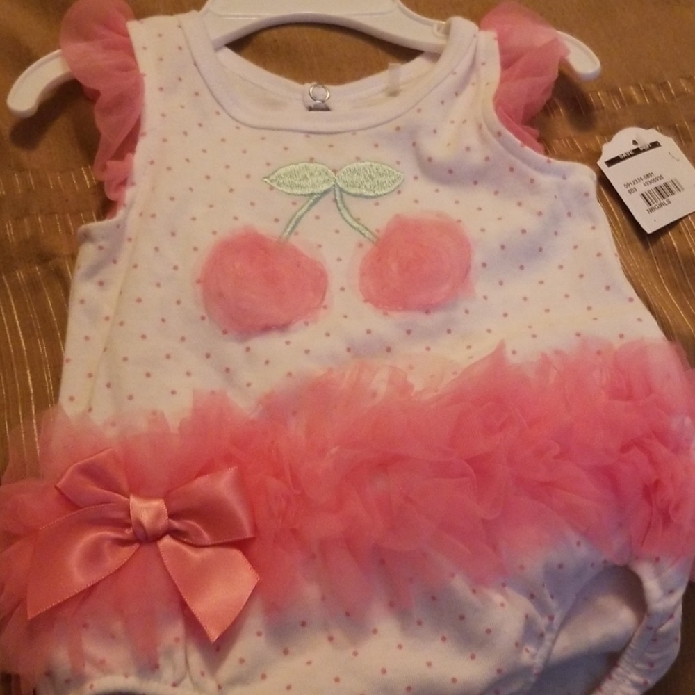 Newborn onsie
